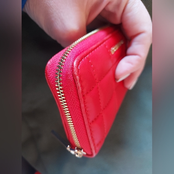 Michael Kors Red Quilted Wallet - Picture 8 of 8